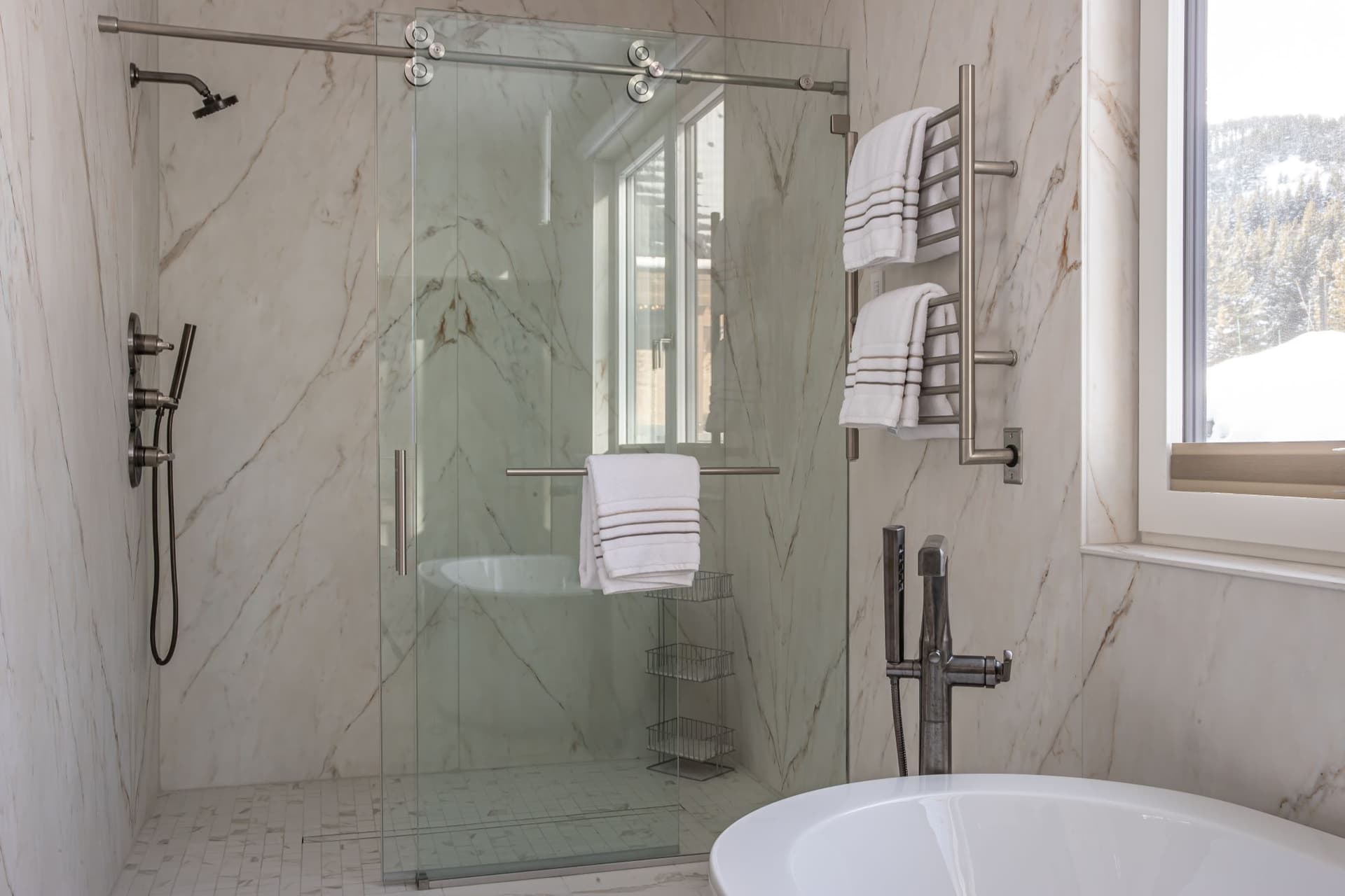 Skylark Chalet - Image 45