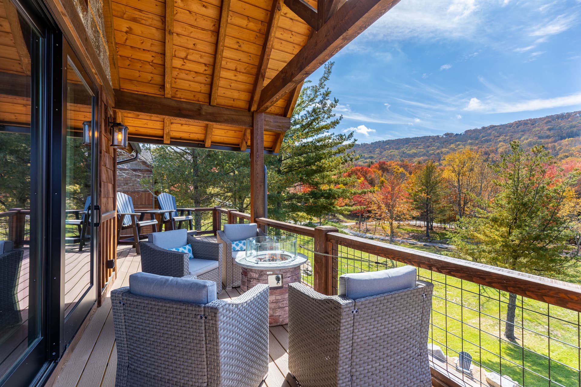 Two Bears Home - Image 13