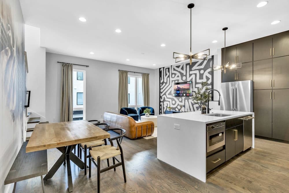 City Jam House - Image 8