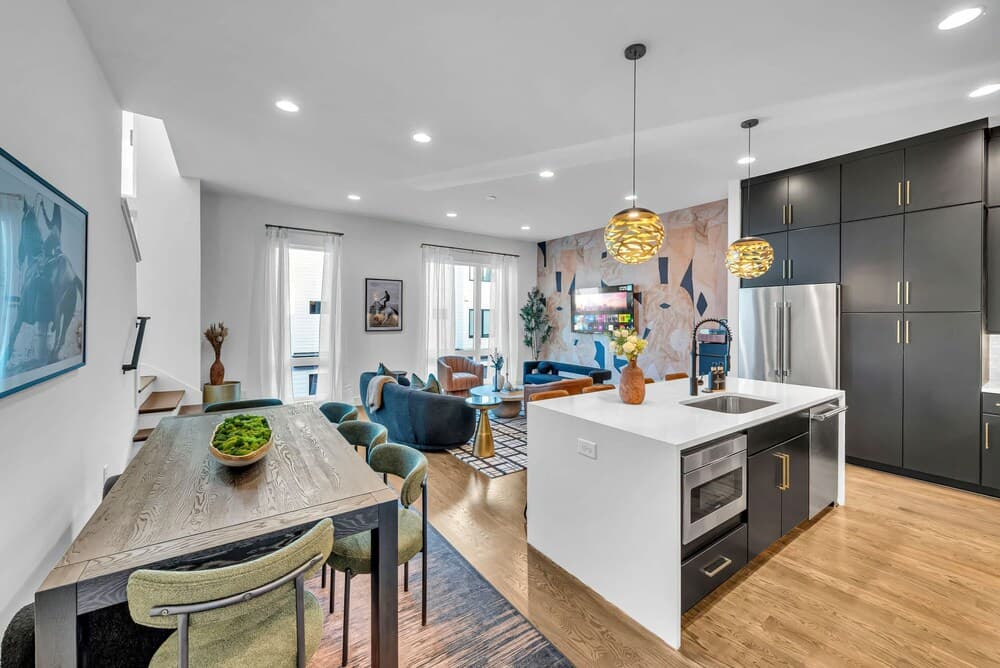 City Jam House - Image 70