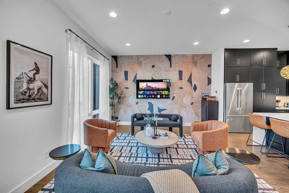 City Jam House - Image 69