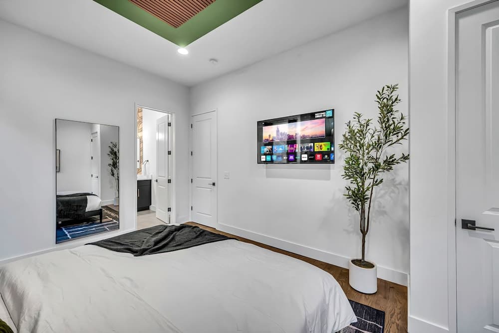 City Jam House - Image 80