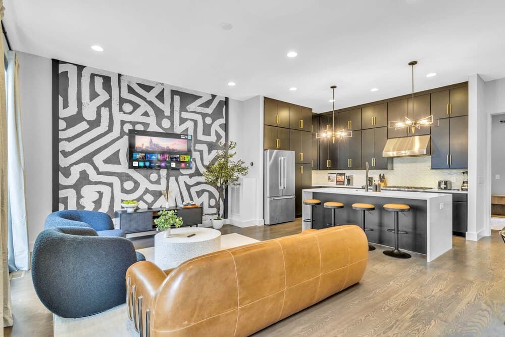 City Jam House - Image 3