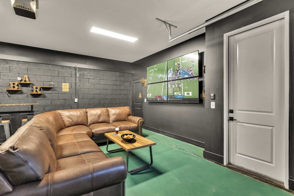 City Jam House - Image 42