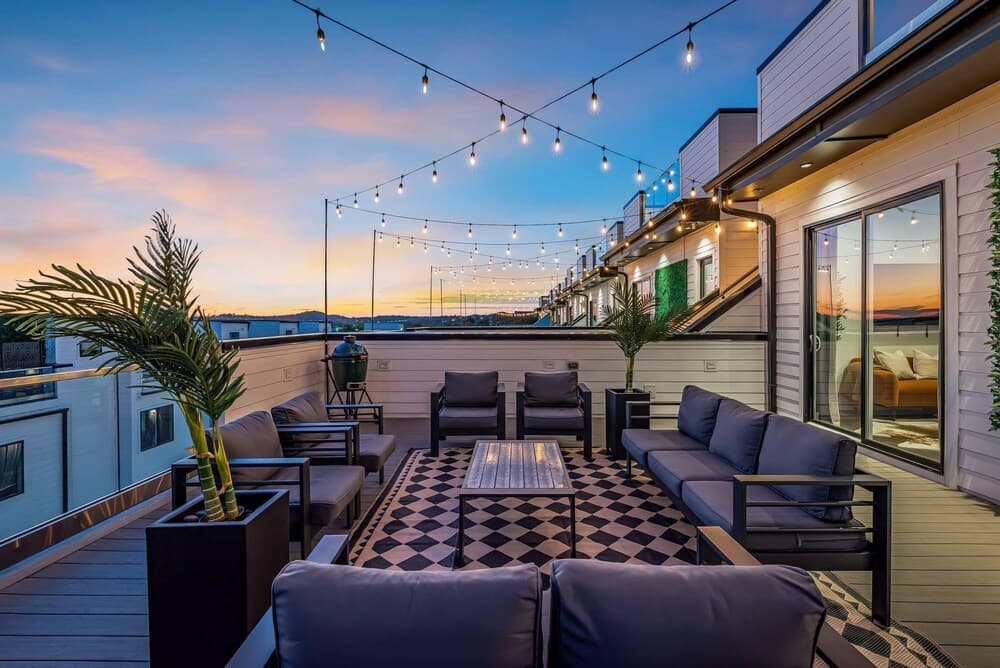 City Jam House - Image 101