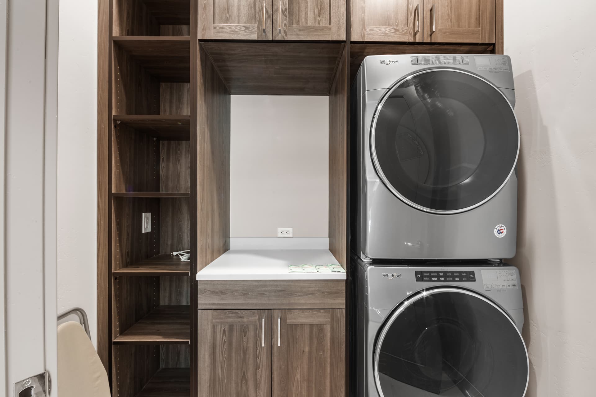 Caravelle Drive - Image 34