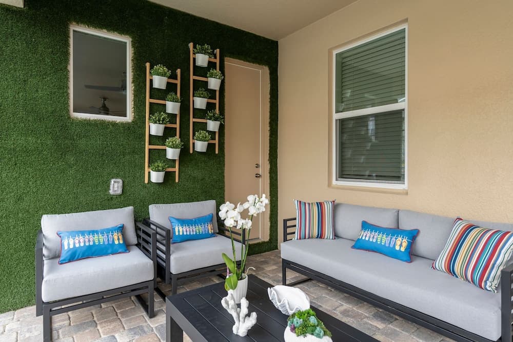 Salty Winds Oasis - Image 75