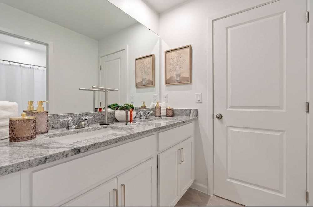 Salty Winds Oasis - Image 34