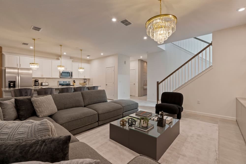 Salty Winds Oasis - Image 4