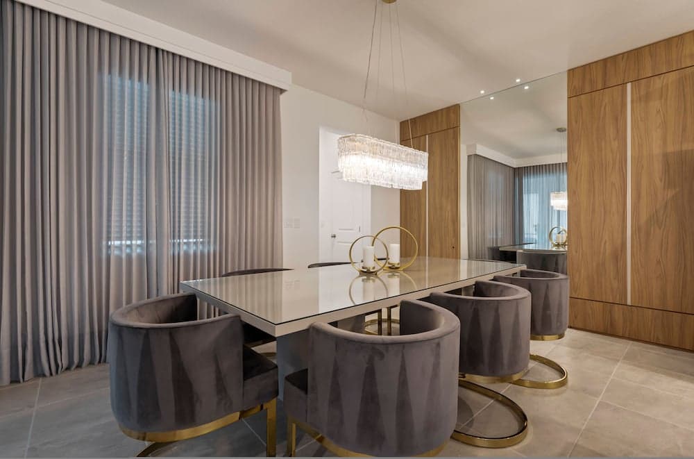 Salty Winds Oasis - Image 9