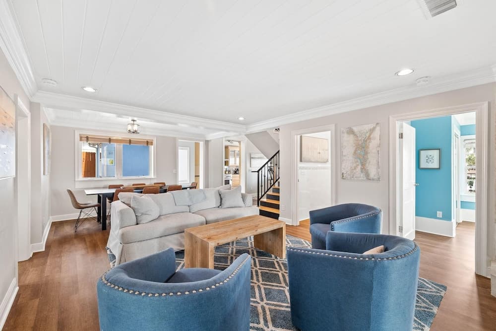 Private Paradise on Front Beach Rd - Image 42