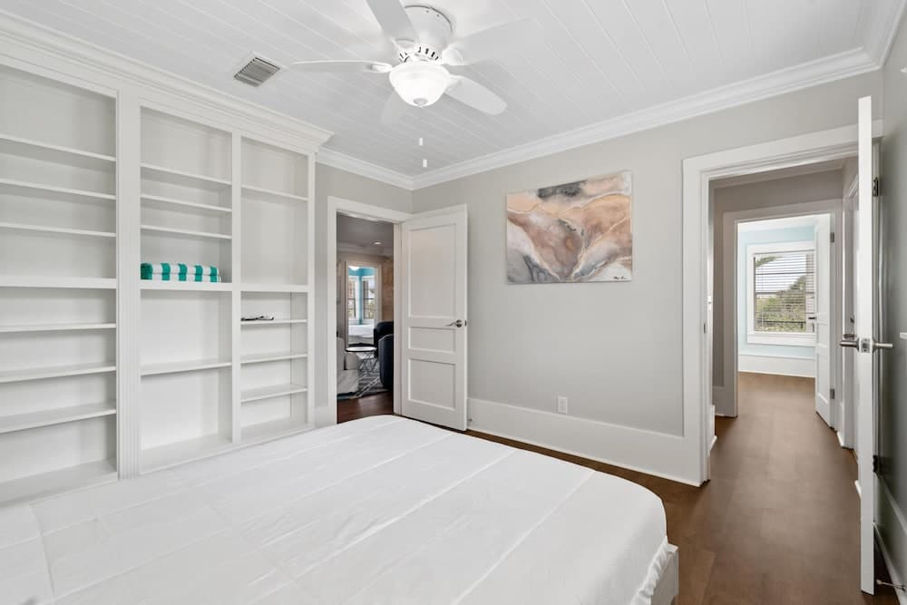 Private Paradise on Front Beach Rd - Image 20