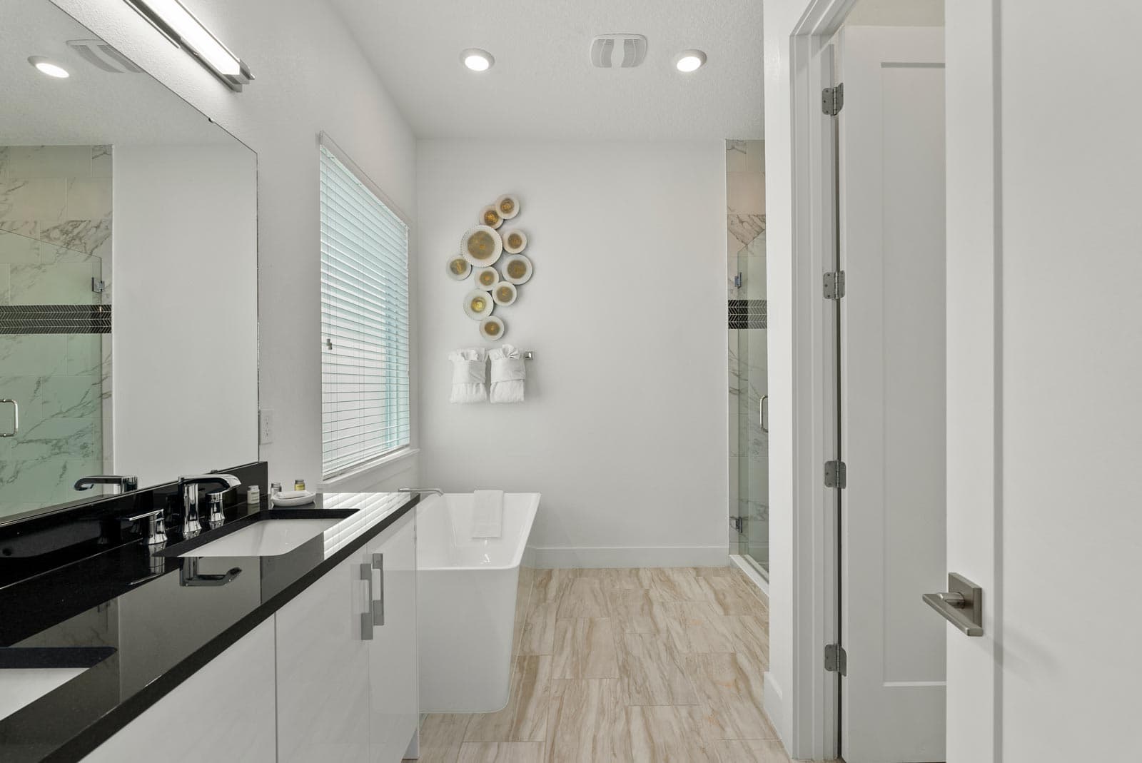 Pirate's Hideaway - Image 30