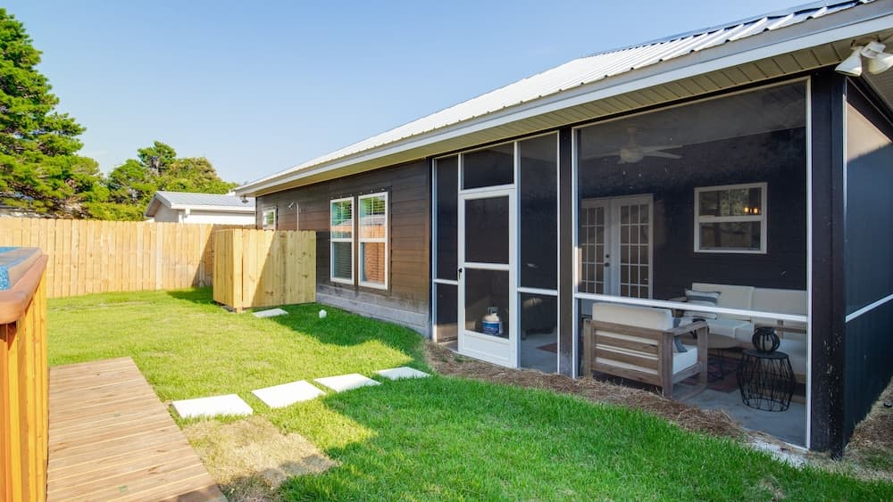 Stay Awhile at Palm - Image 22