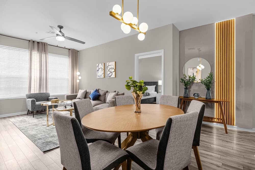 Silver Palm Condo #104 - Image 7