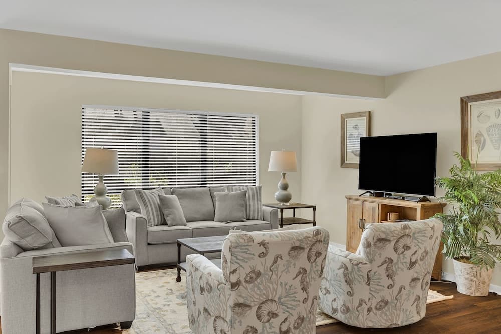 Inland Harbour Villa #2447 - Image 3