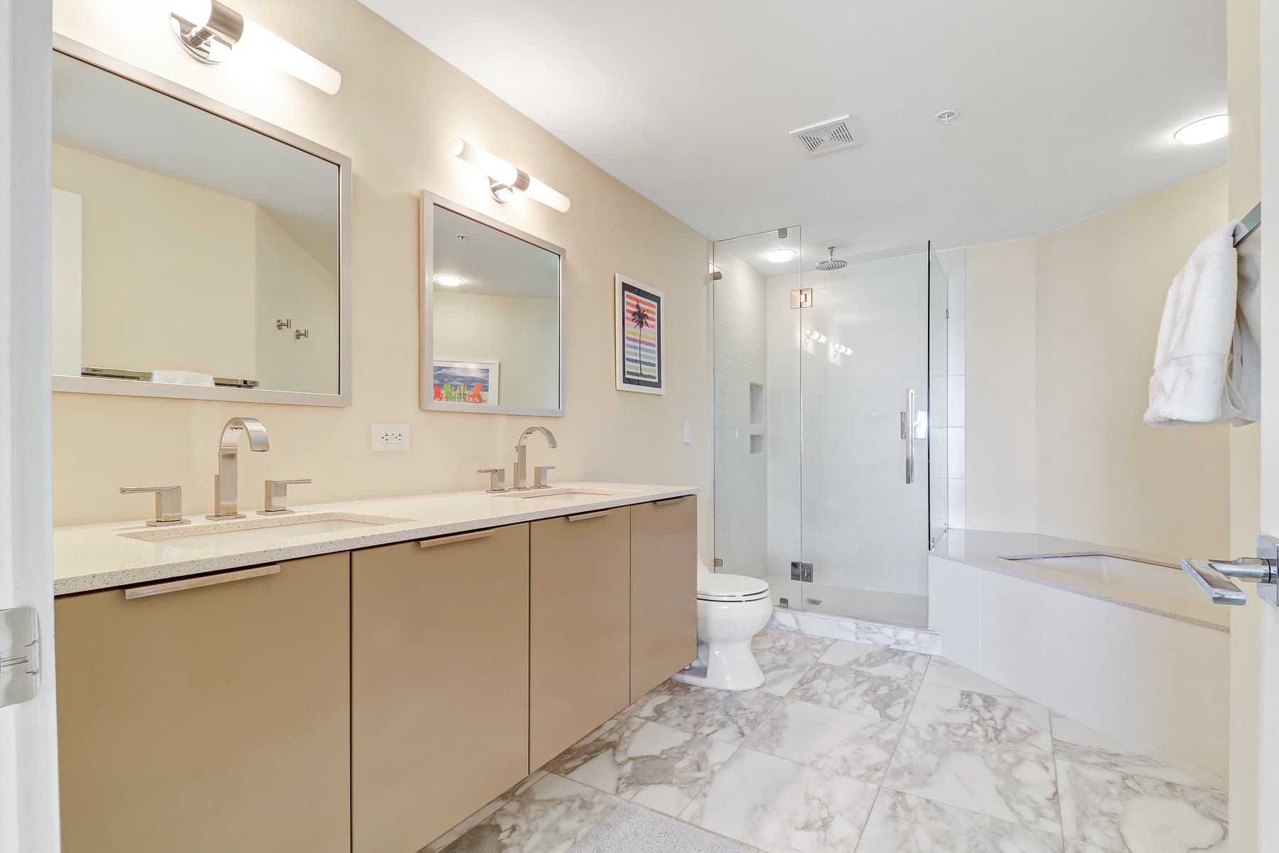 Windsor Place #2517 - Image 22