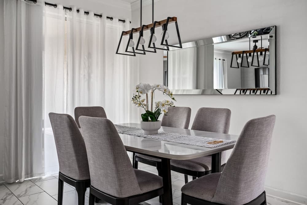 Storey Lake #2605 - Image 4