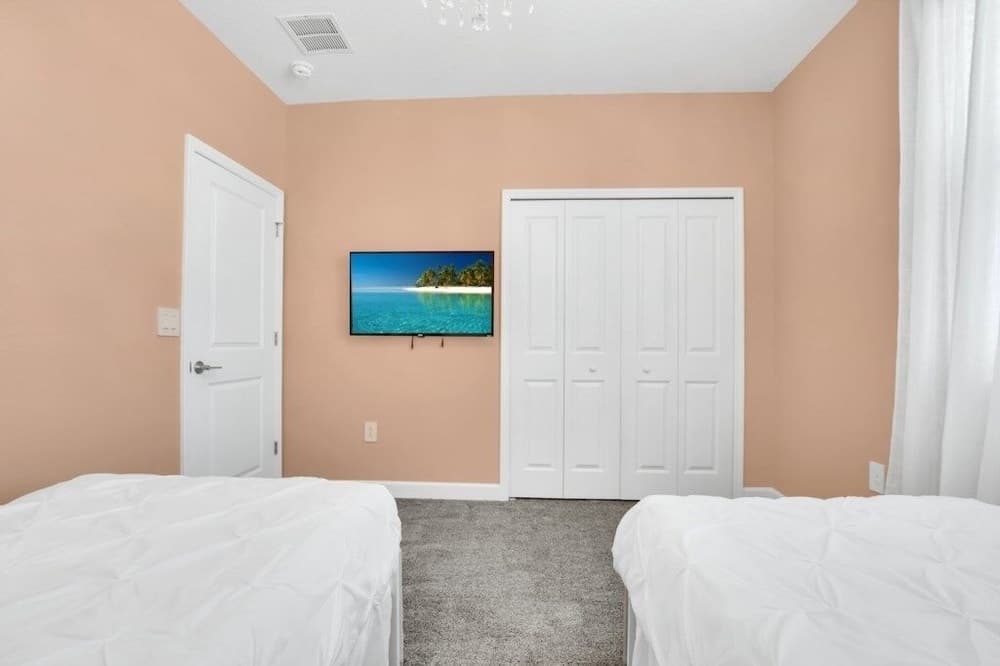 Petition Villa - Image 29