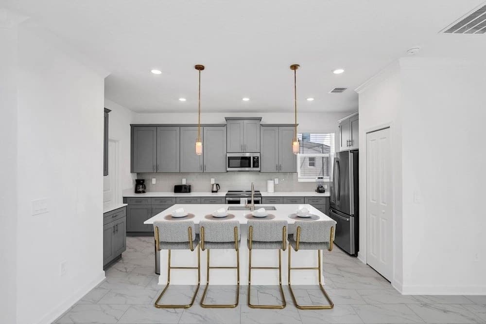 Petition Villa - Image 5