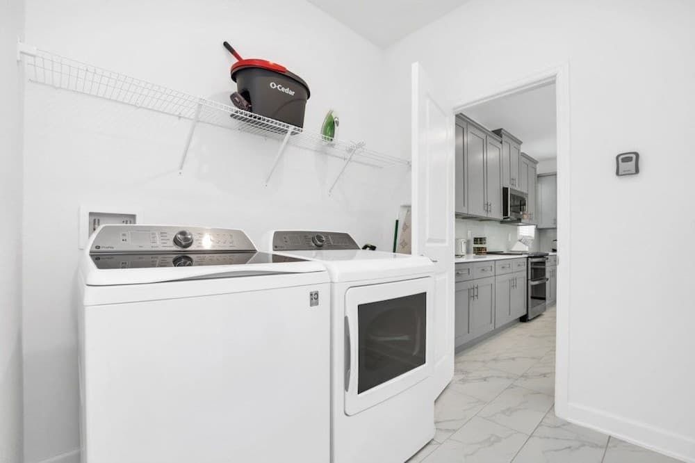 Petition Villa - Image 42