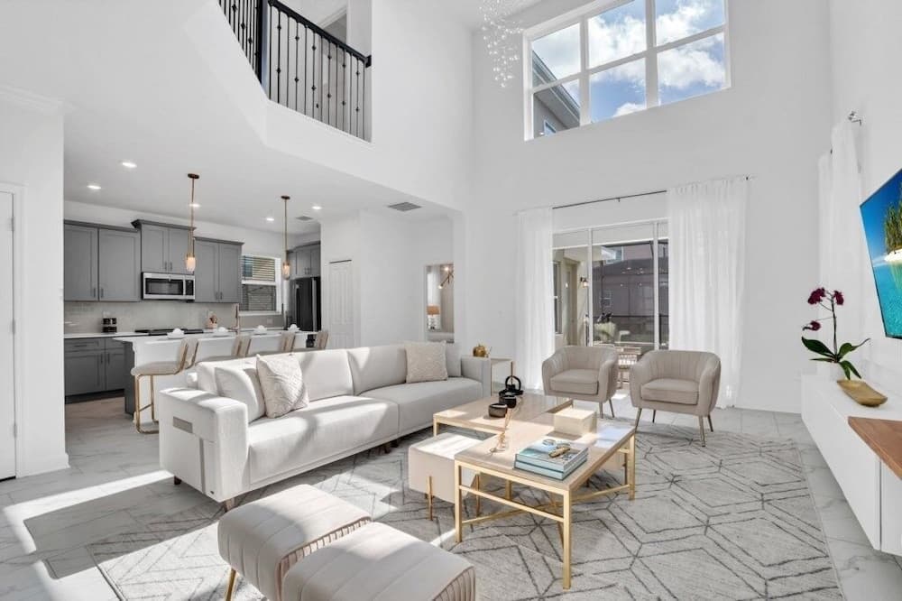 Petition Villa - Image 3