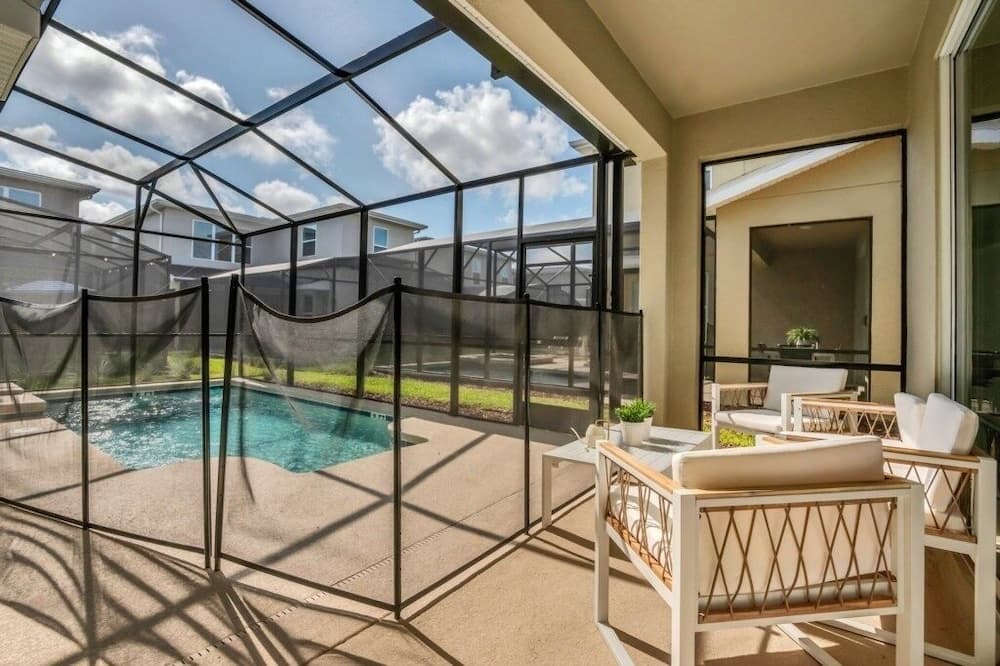 Petition Villa - Image 49