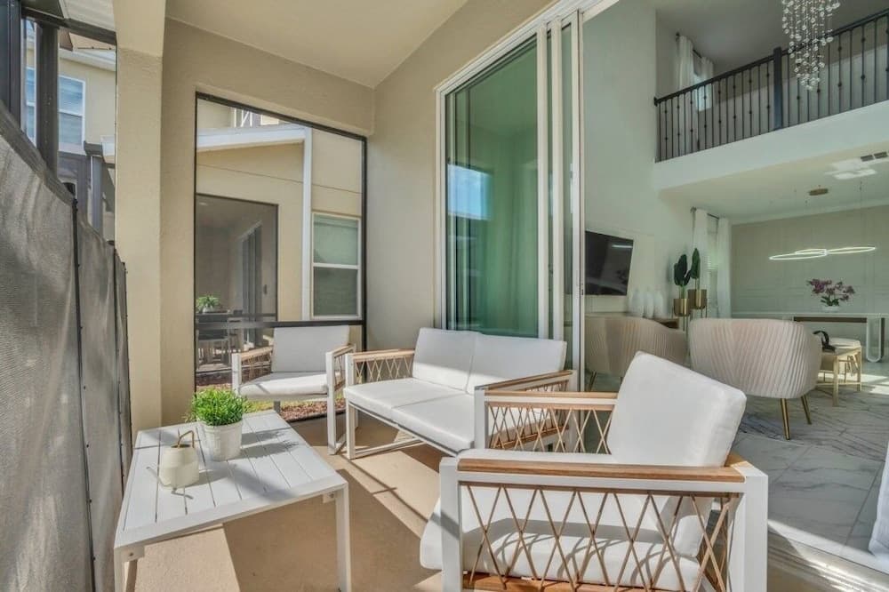 Petition Villa - Image 46