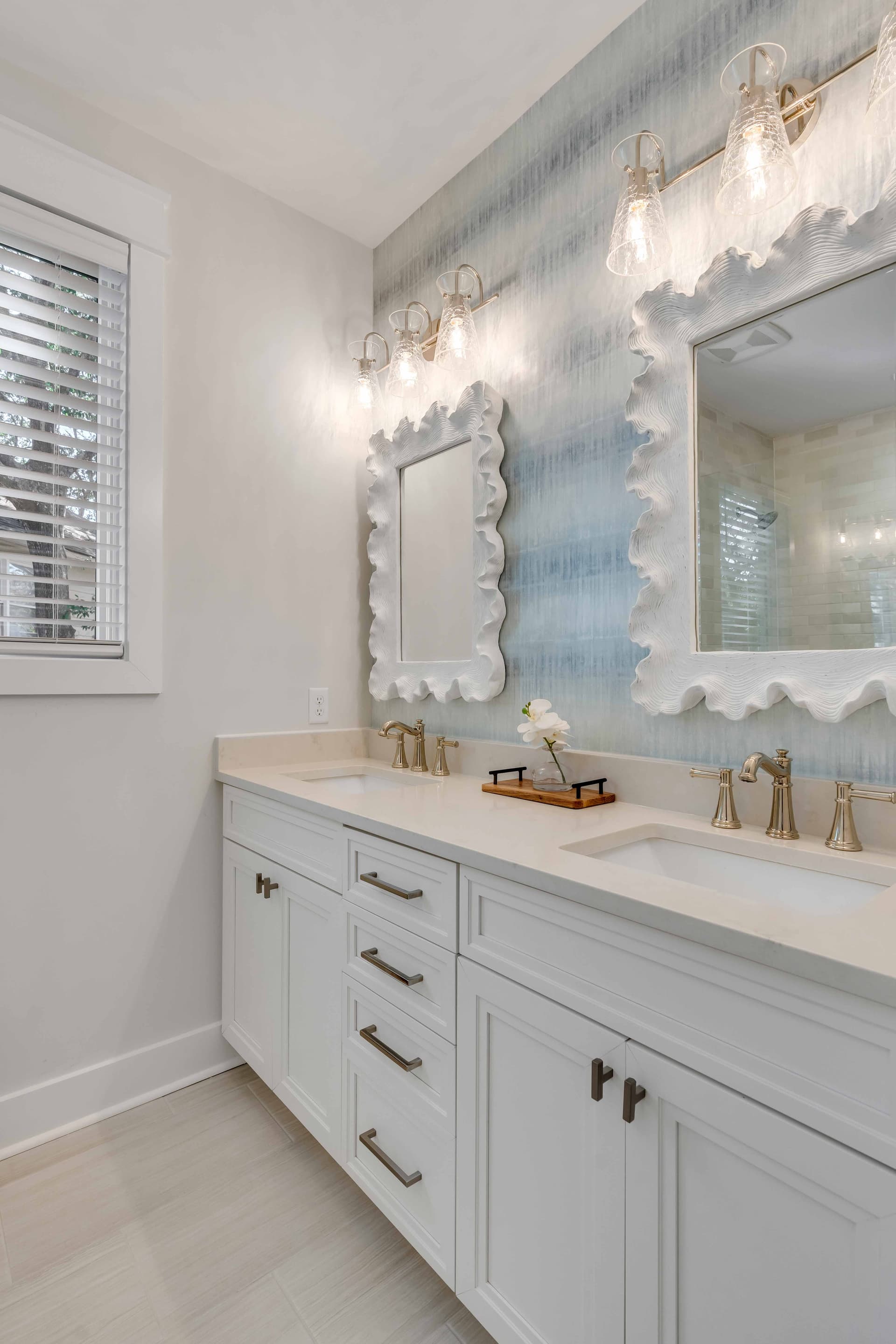 Bikinis and Martinis - Image 42