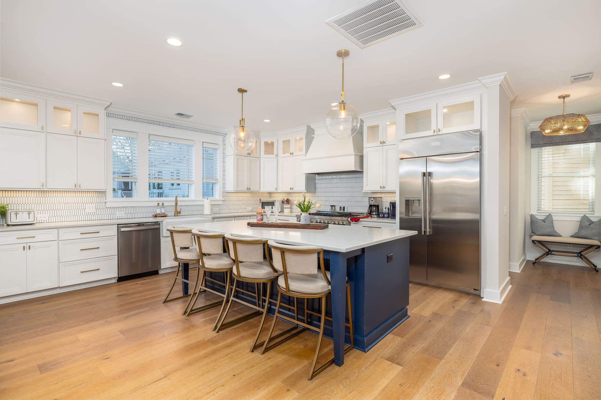 Bikinis and Martinis - Image 64