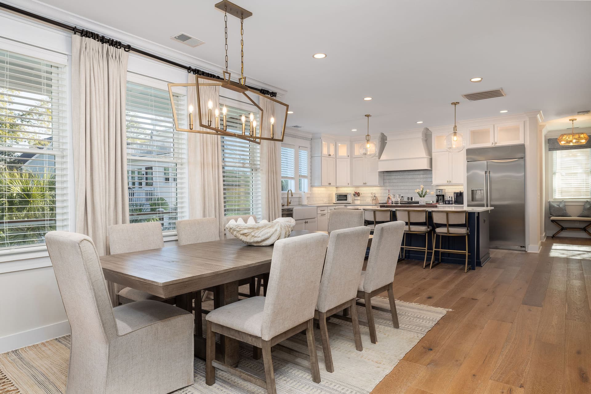 Bikinis and Martinis - Image 5