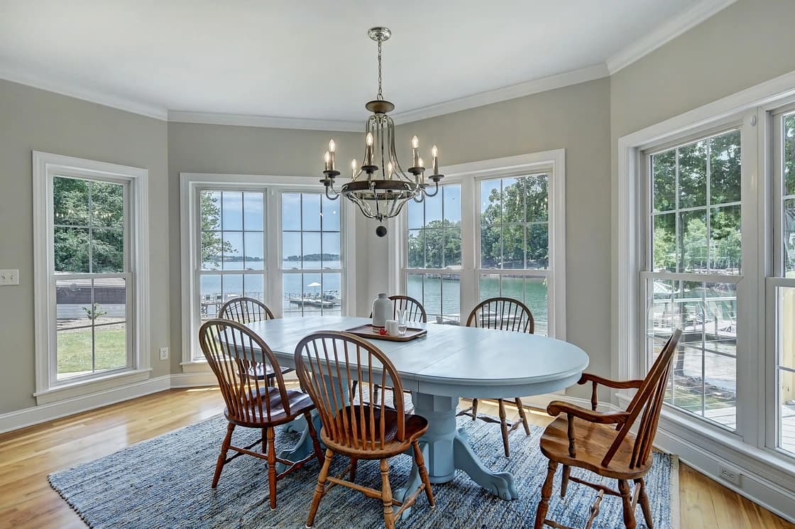 Bright Water Cove - Image 16