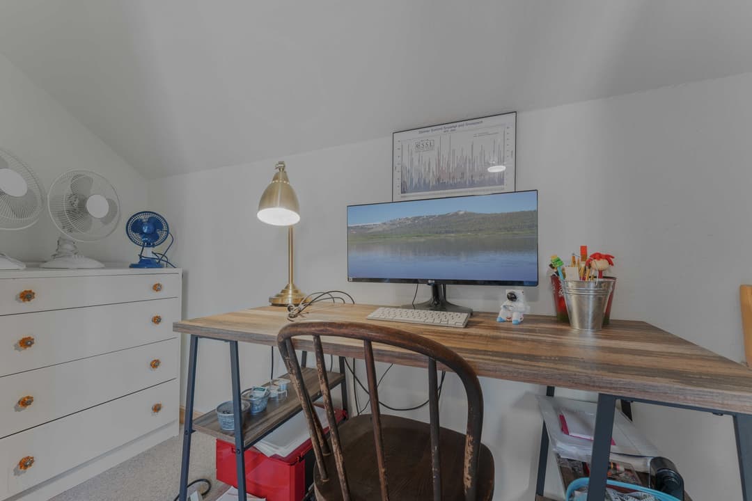 Soda Springs Ski & Lake Retreat - Image 21