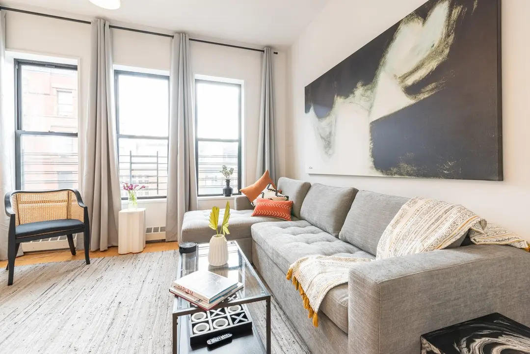 Cypress Court III - Image 4