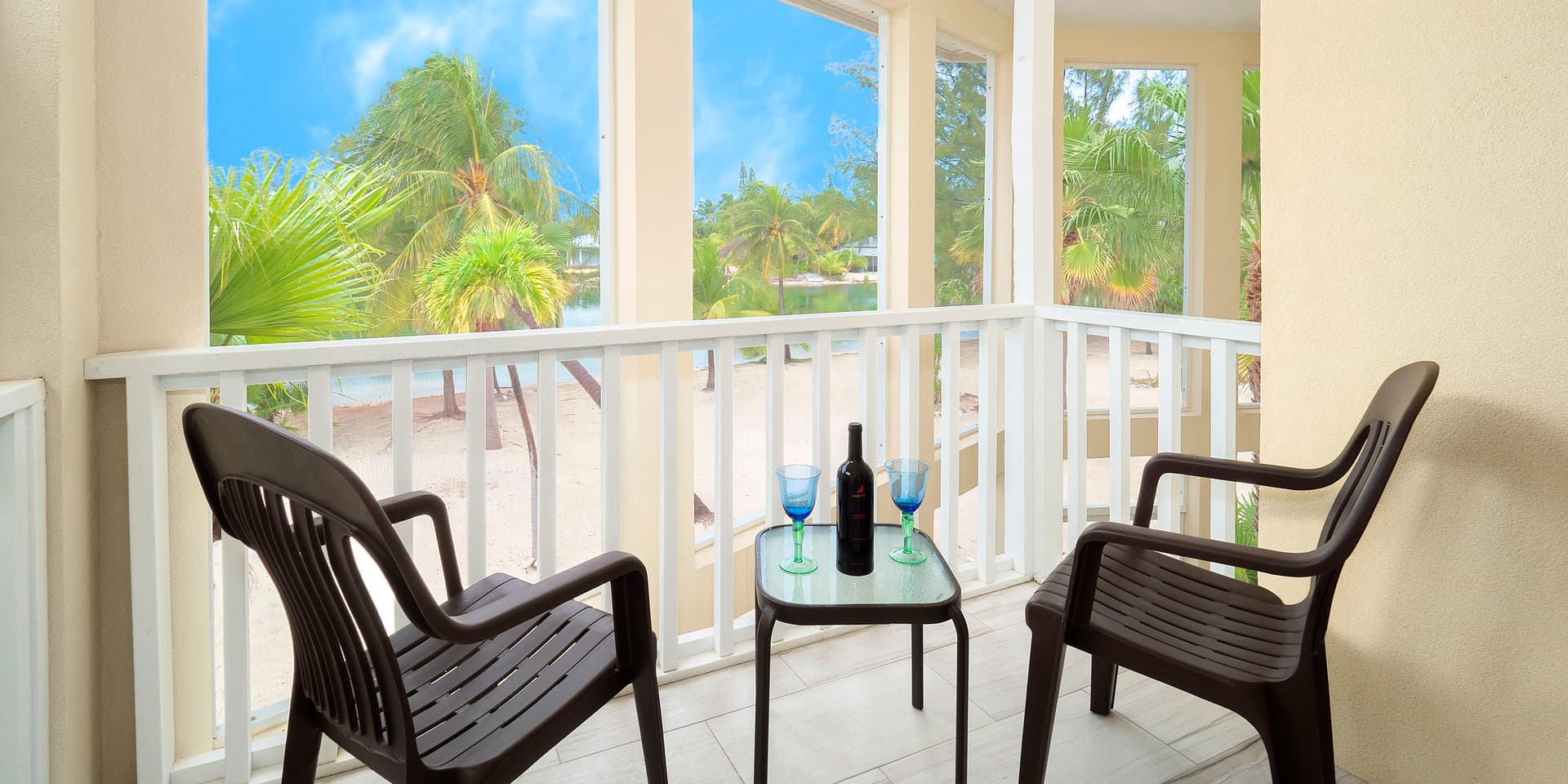 Seaside Dreams - Image 9