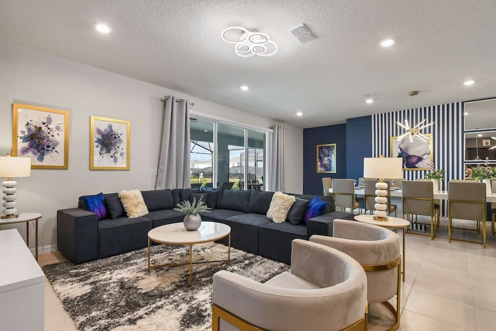 Iron Man Villa #3020 - Image 1