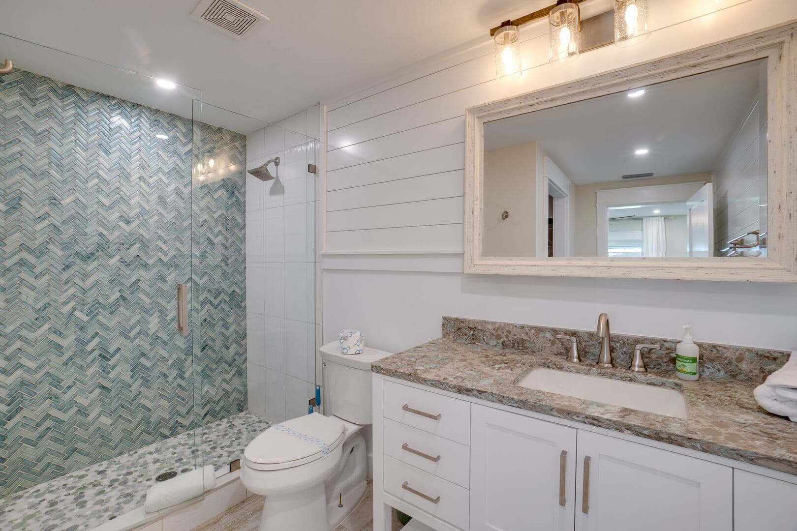 Come Sail A Bay - Image 15