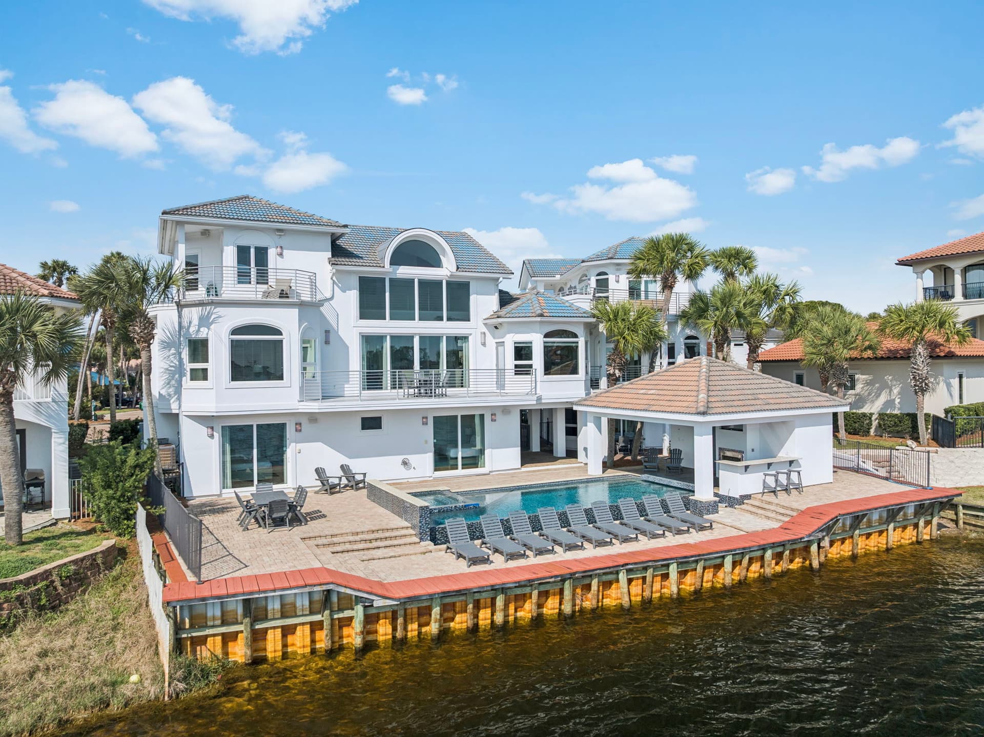 White Pearl - Main House - Image 1