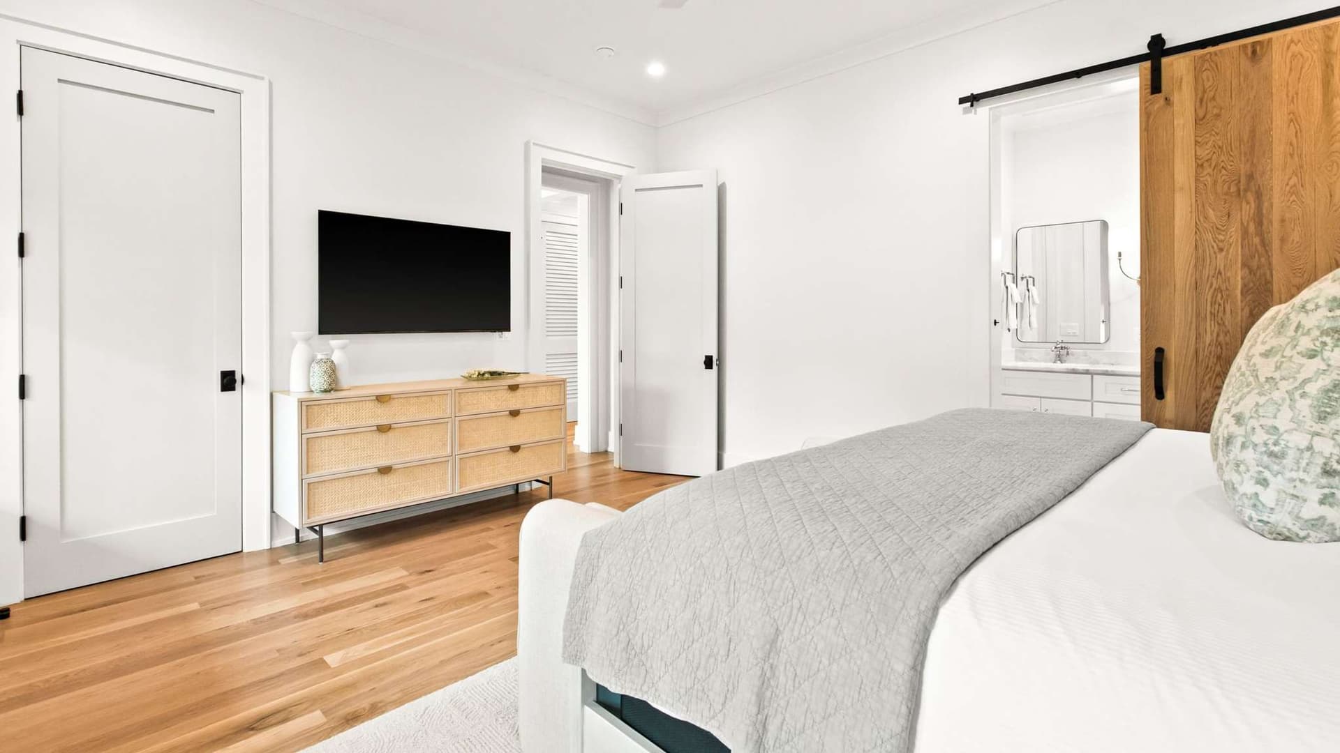 Lakeview Gulf Retreat - Image 72