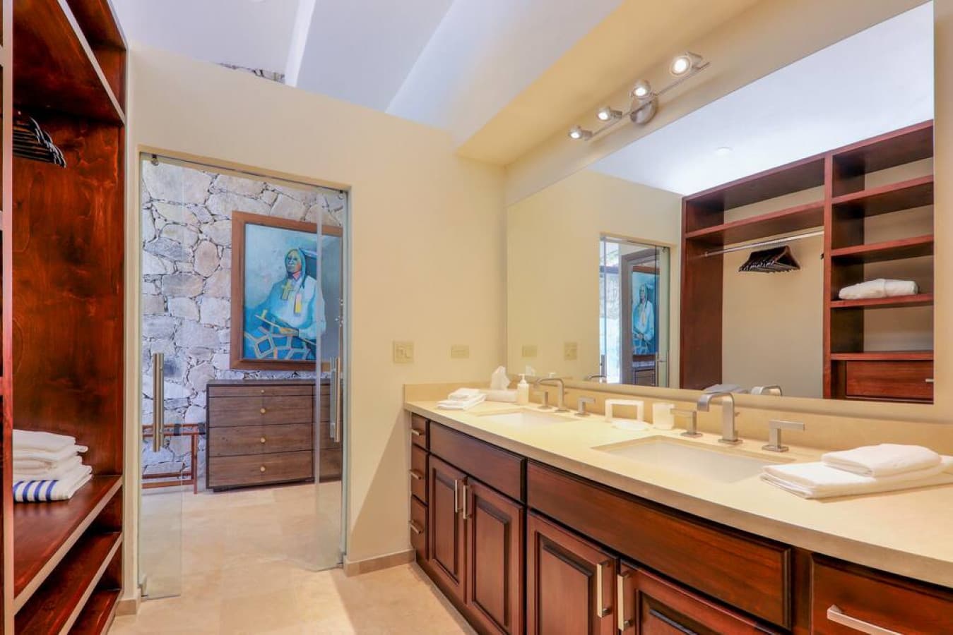 Casa Mañana - Image 33