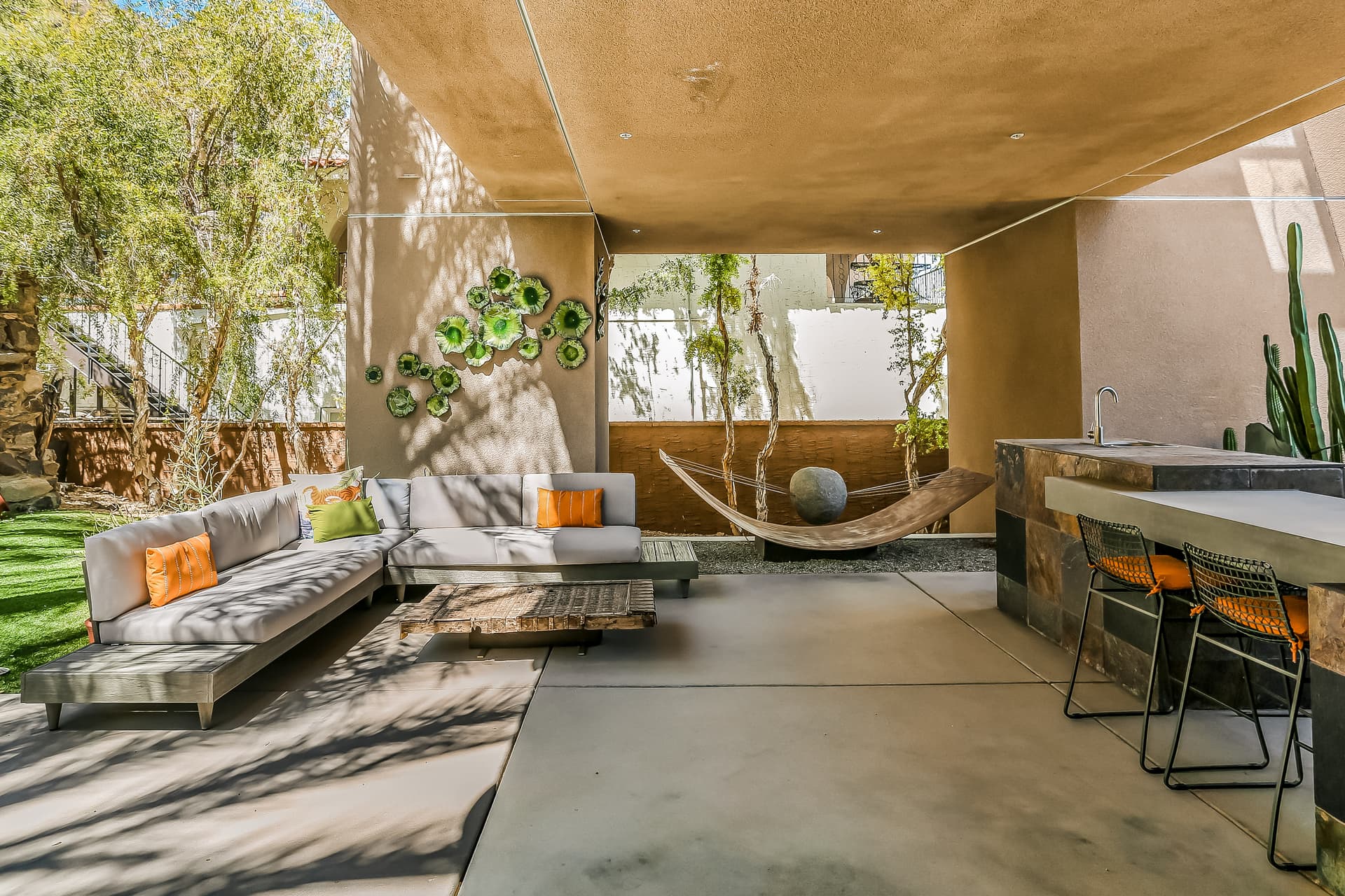 Lookout Home - Image 30