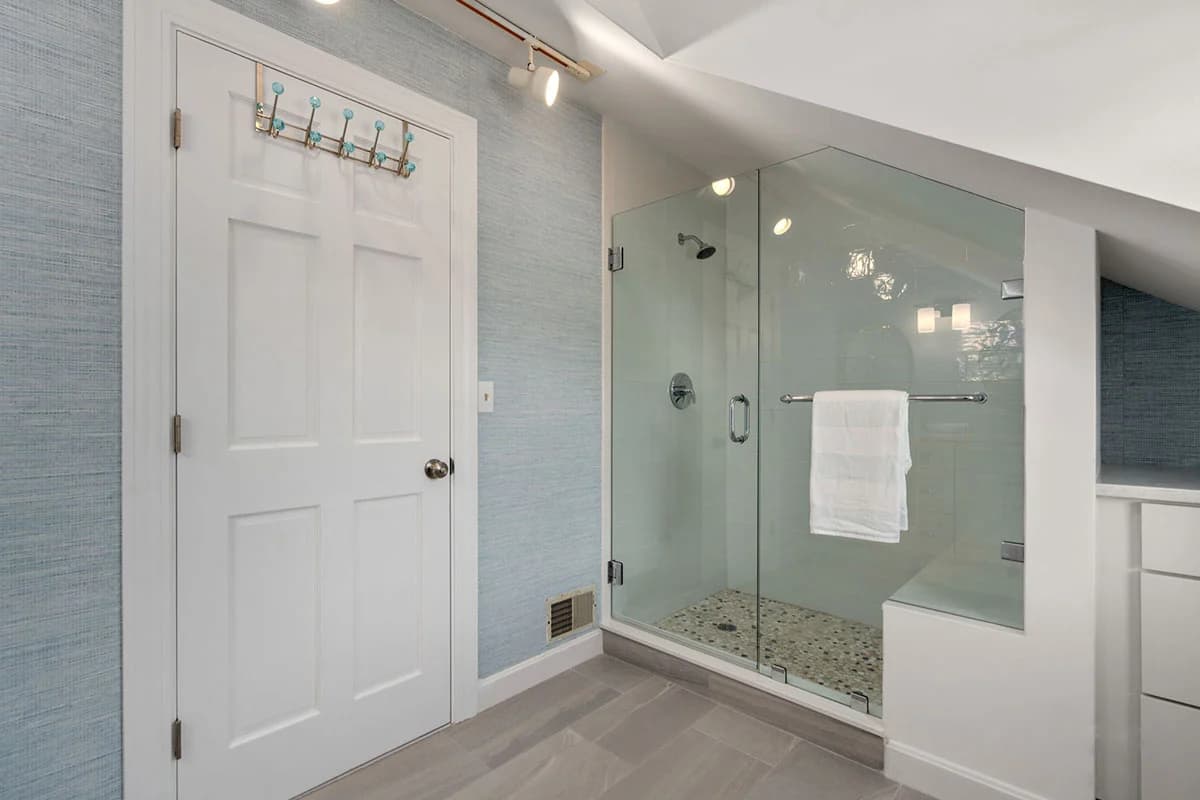 Summer House Too - Image 22