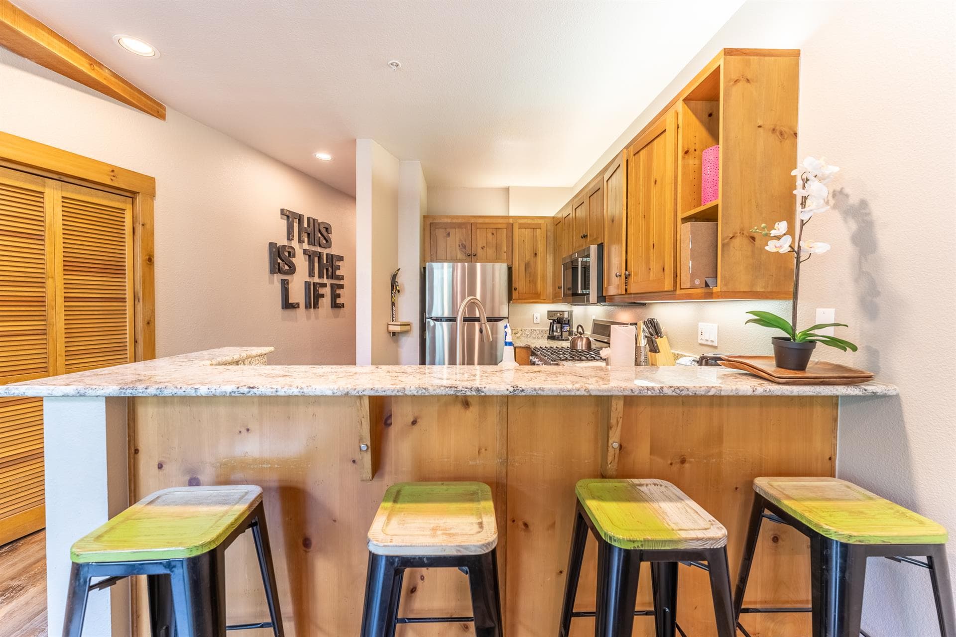 Alpine Vista Haven - Image 6