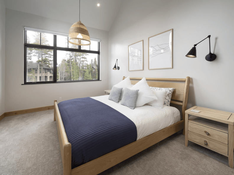 Whale's Tail Watch - Image 12