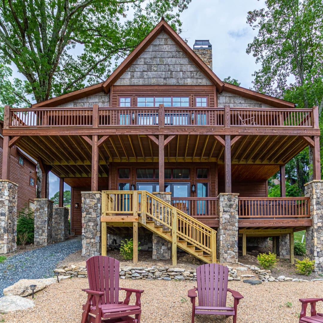 Bear Tracks at Eagles Nest - Image 1