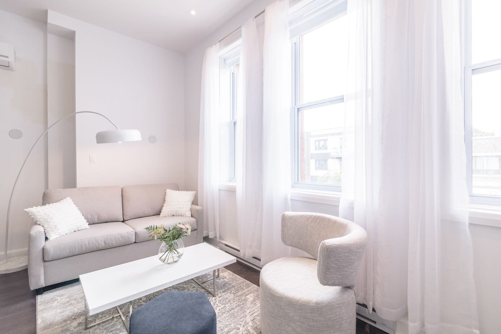 Laurent Home - Image 6