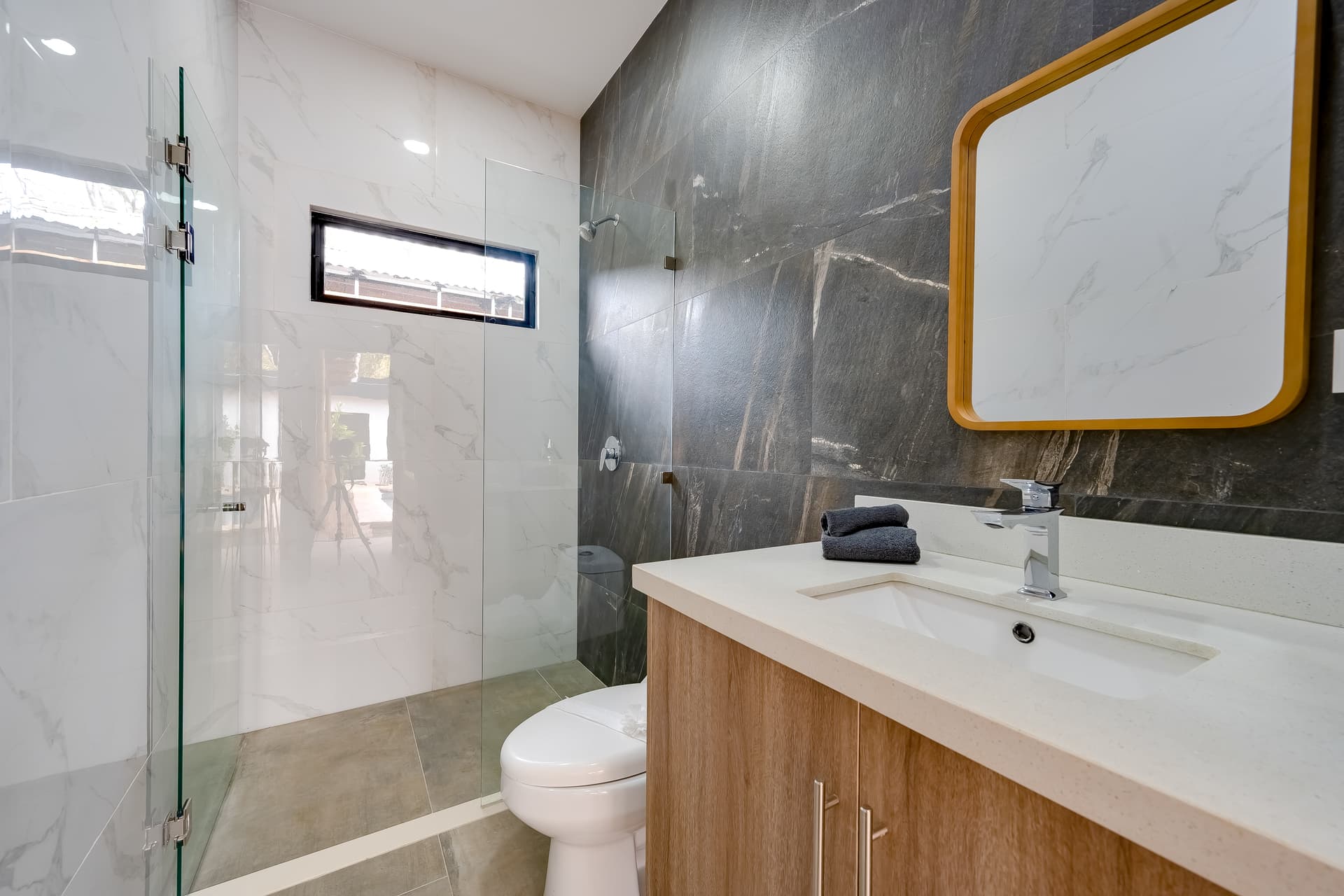 Calle Breeze House - Image 17