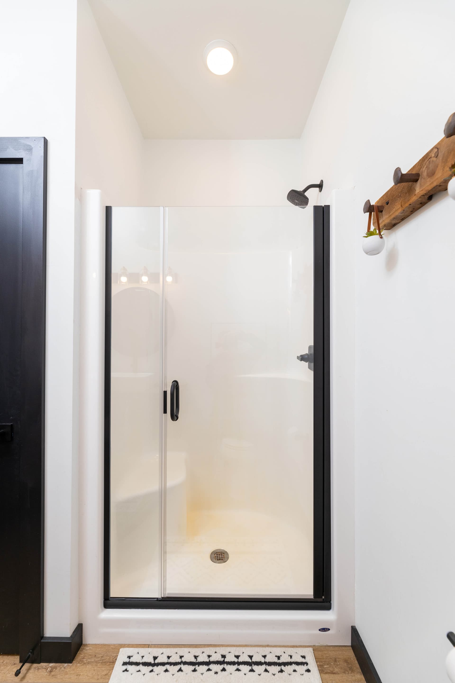 Flint Ridge - Image 17