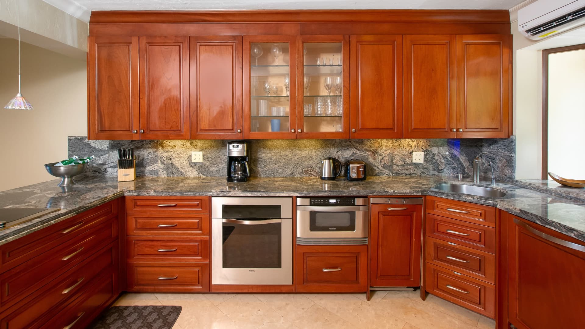 Palms Residence - Image 11