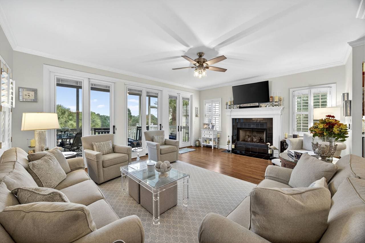 Ocean Point Escape House - Image 1